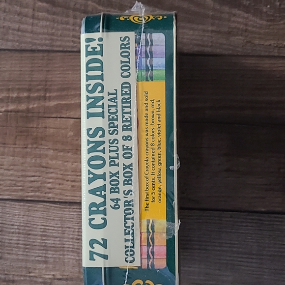 Crayola presents Collectors Colors Limited Edition Tin - Picture 3 of 6